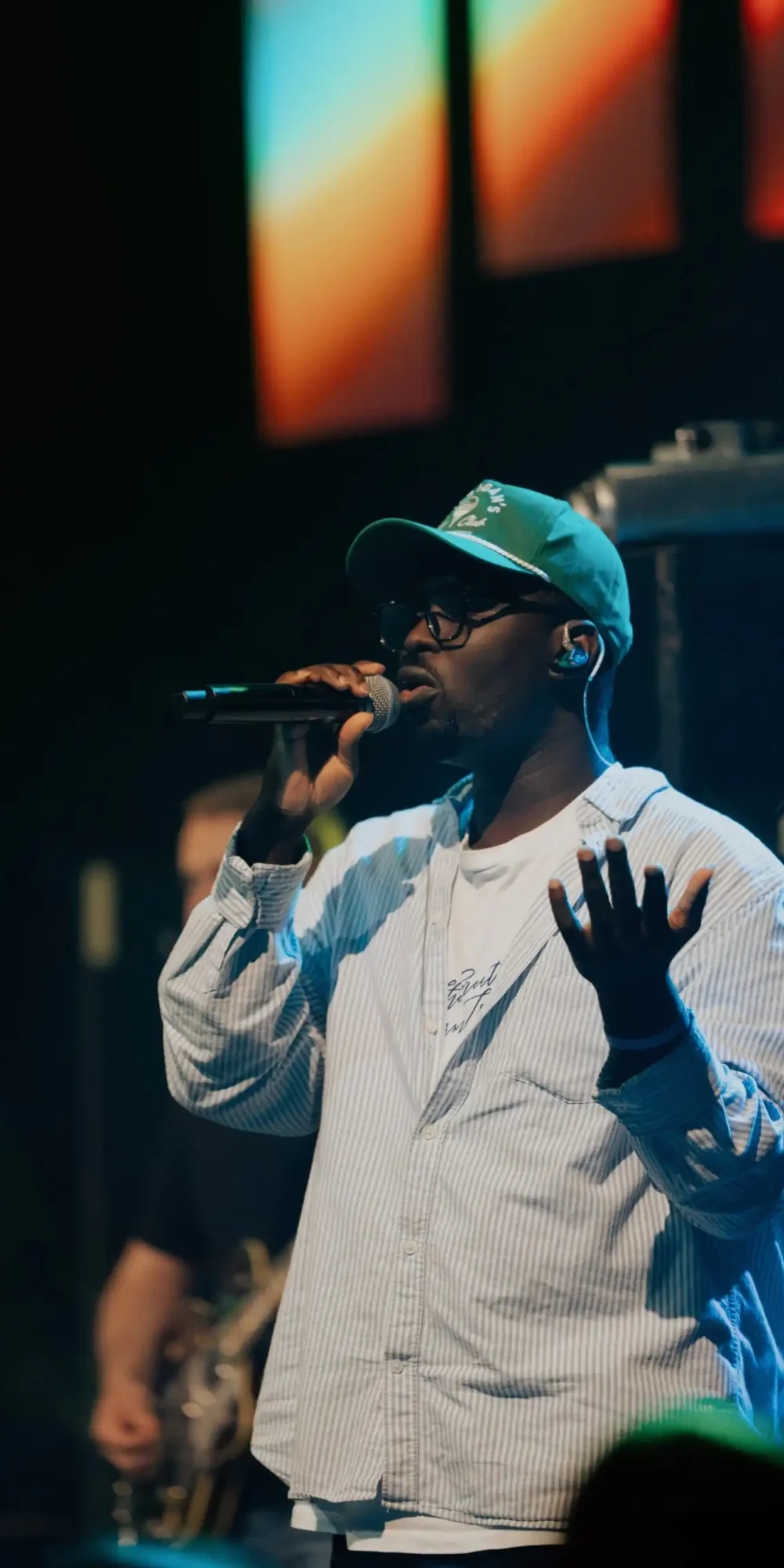 Edited in Tezza with: COASTAL & Brightness